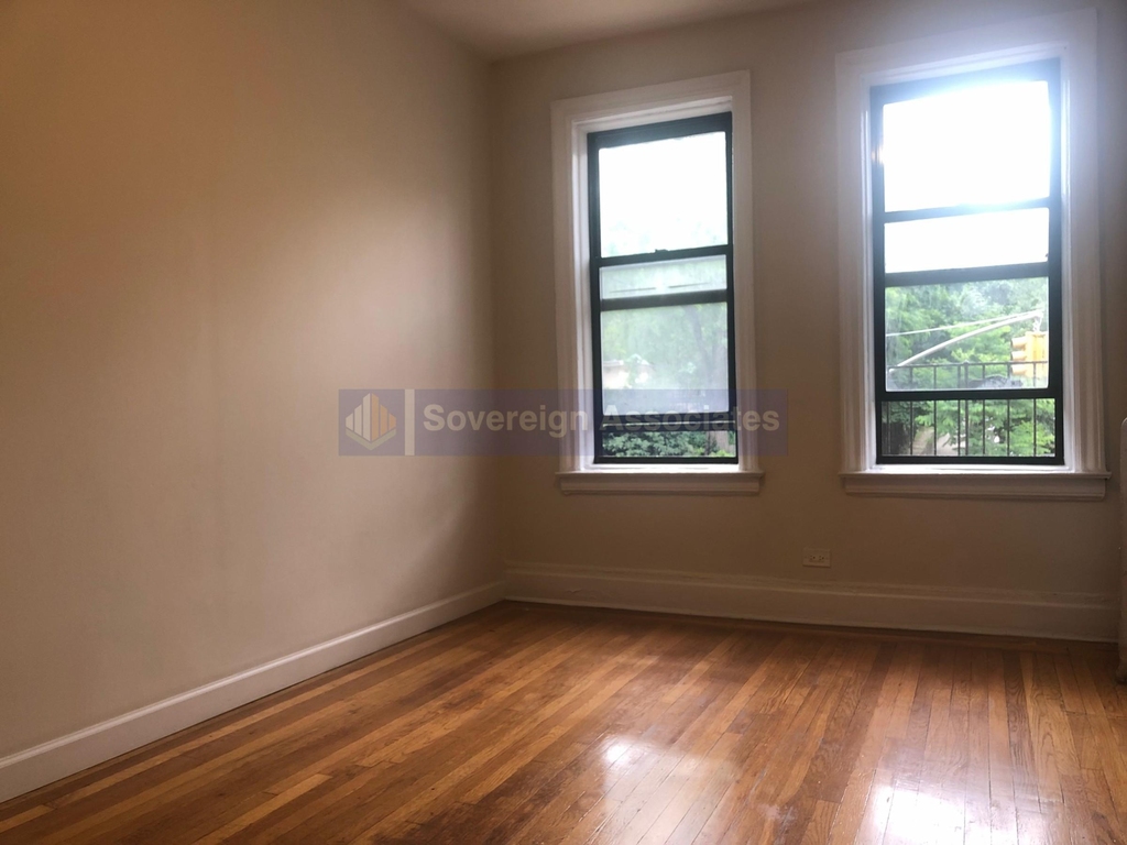 540 Fort Washington Avenue - Photo 4
