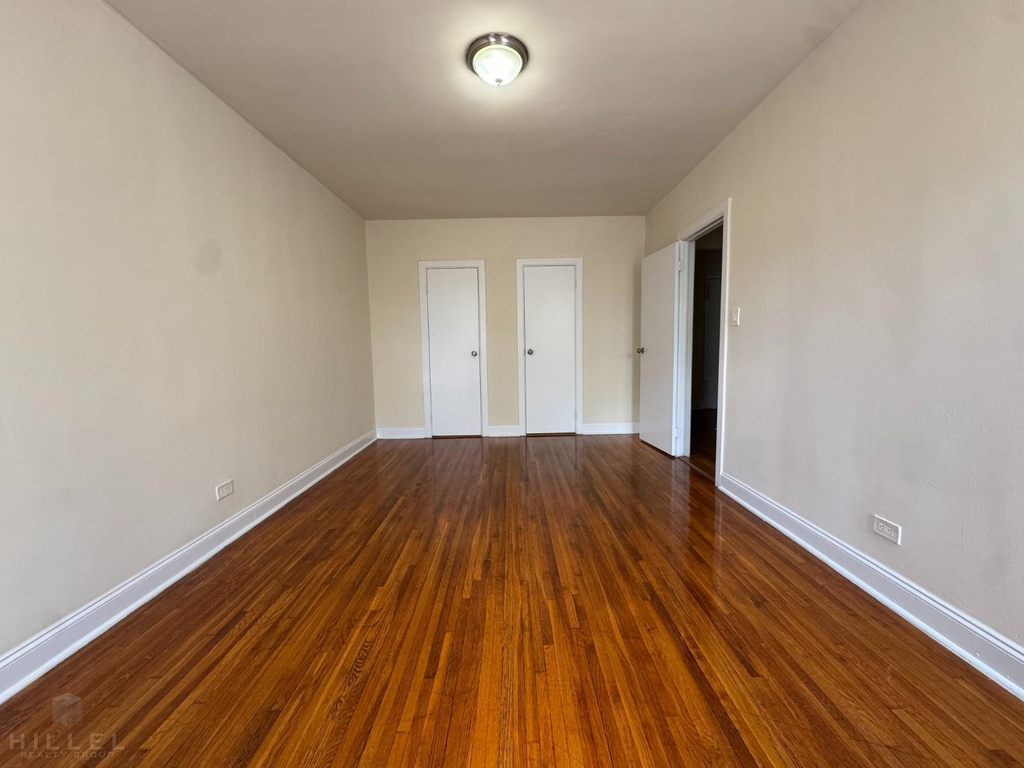 Skillman Ave. - Photo 5
