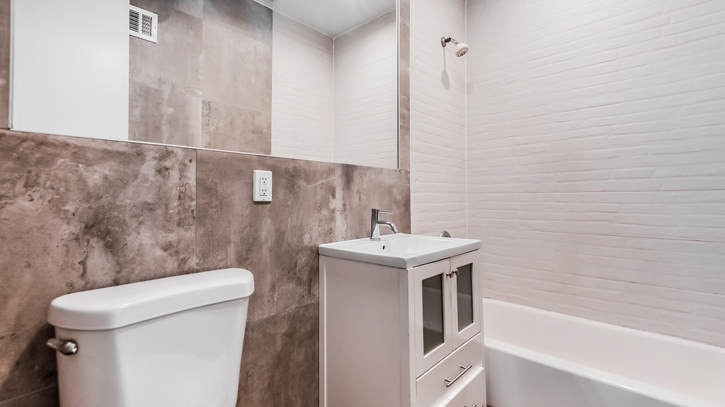 1141 Greene Ave 11221 - Photo 5