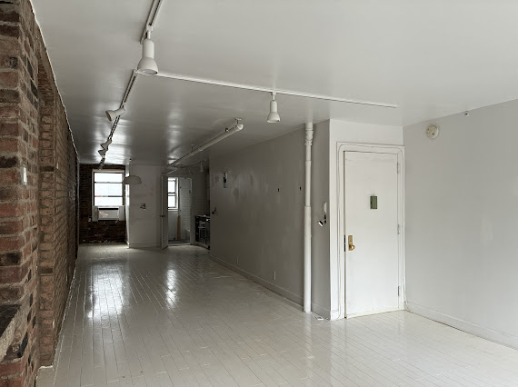 Lafayette Street - Photo 5