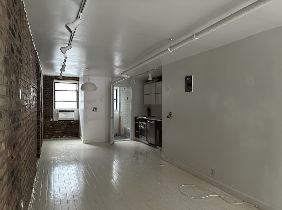 Lafayette Street - Photo 6