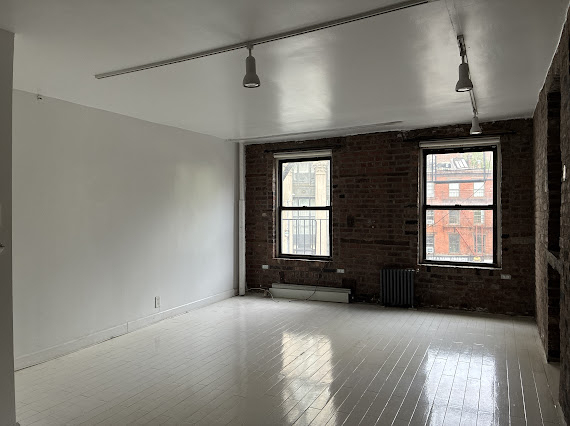 Lafayette Street - Photo 1