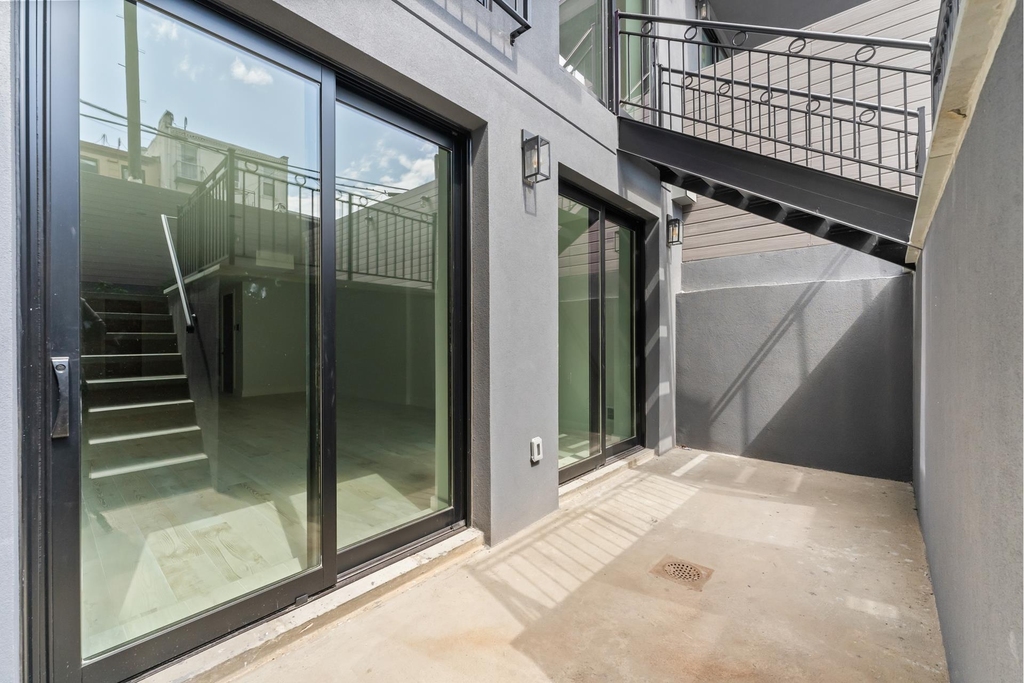 112 Luquer St - Photo 4