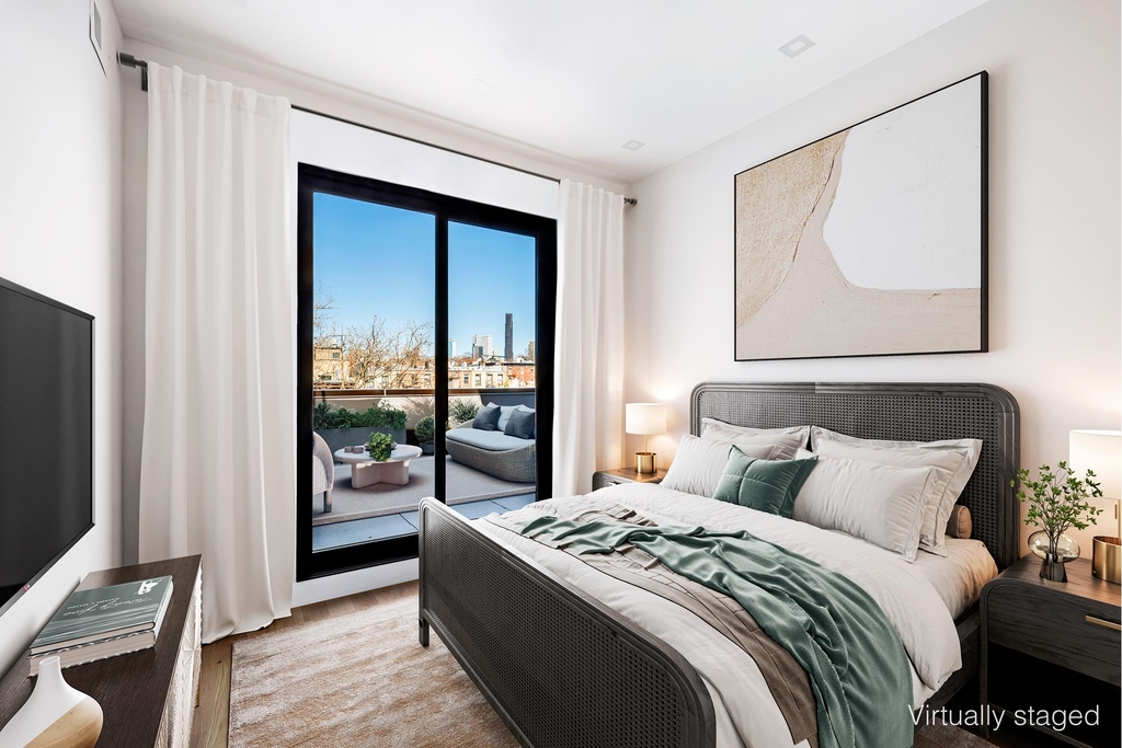 112 Luquer St - Photo 8