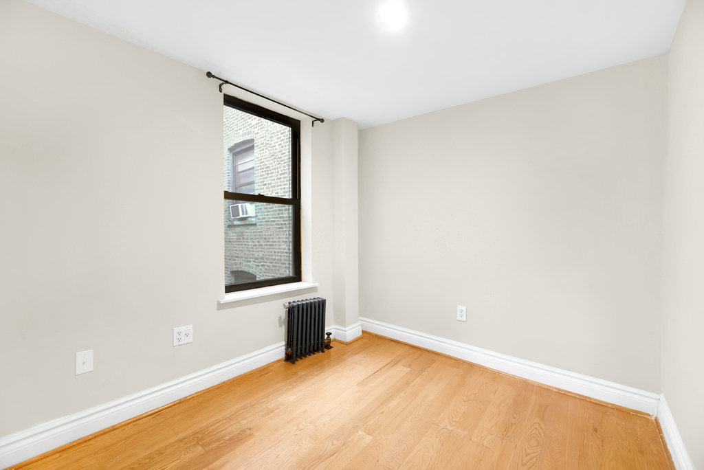 Christopher Street - Photo 3