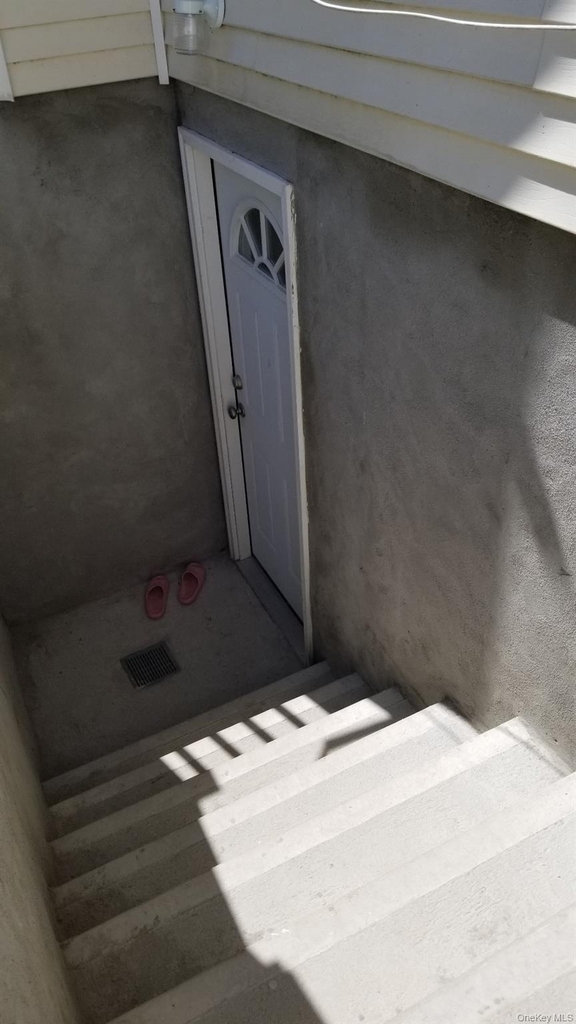 21 Adamson Street - Photo 1