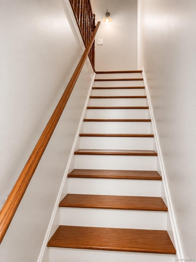 2545 97th Street - Photo 5