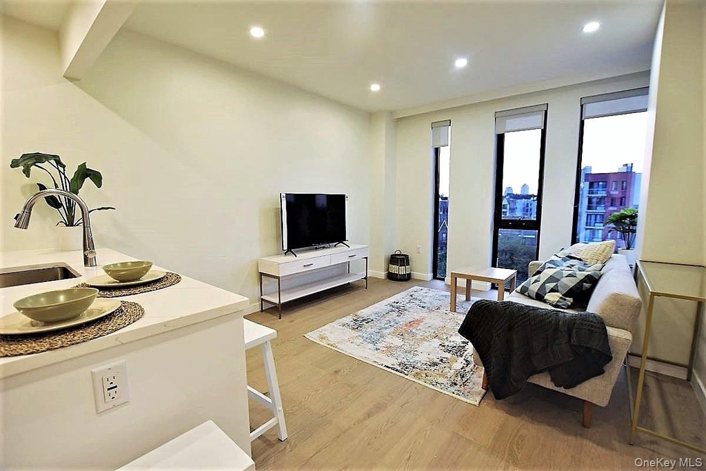 41-26 44th Street - Photo 14