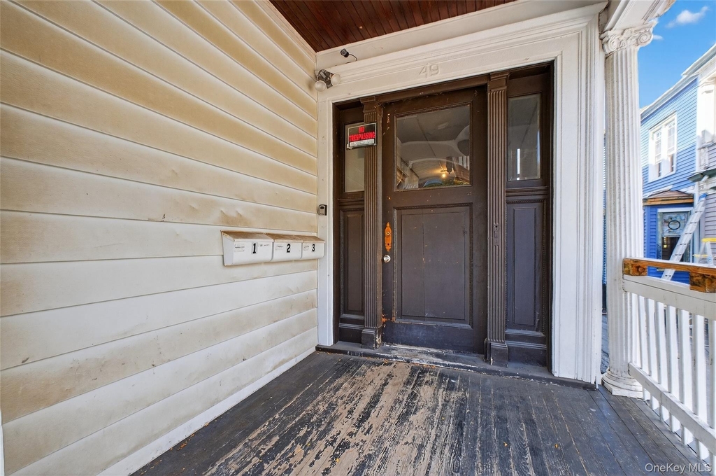 49 S Hamilton Street - Photo 2