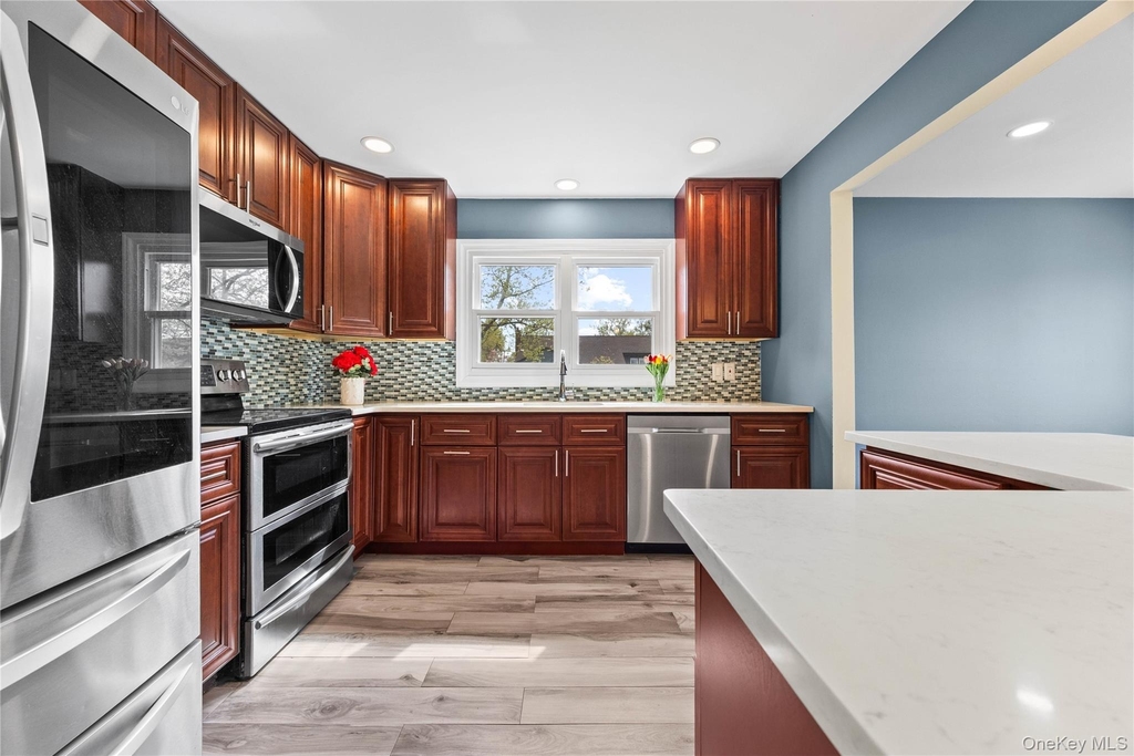 44 Bruce Lane - Photo 8