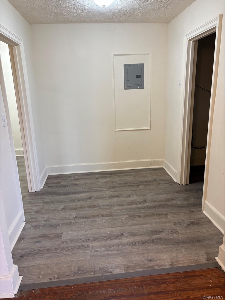 30 Locust Hill Avenue - Photo 1