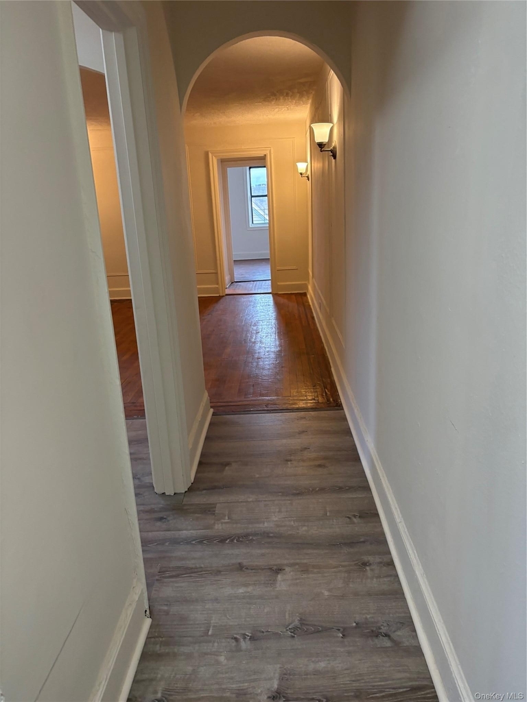 30 Locust Hill Avenue - Photo 0