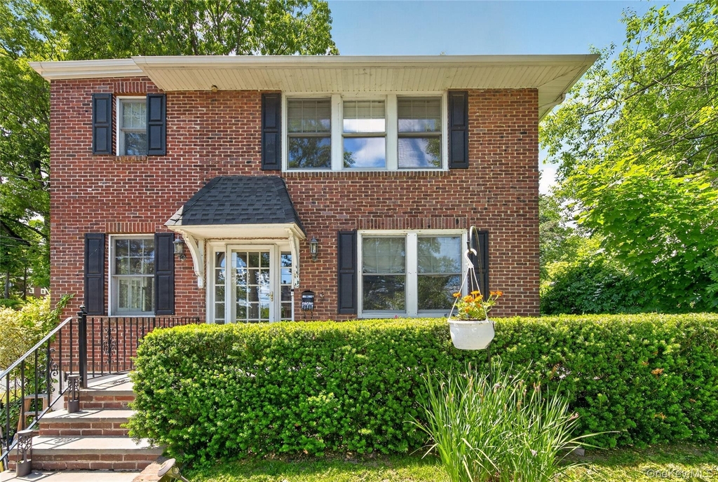 90 Mackey Avenue - Photo 0