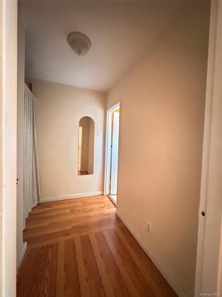 8 Wainwright Avenue - Photo 2