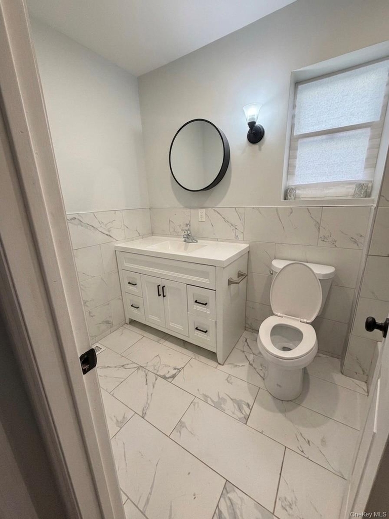 176-65 132nd Avenue - Photo 17