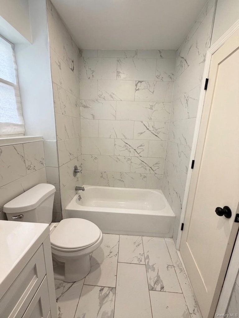 176-65 132nd Avenue - Photo 16