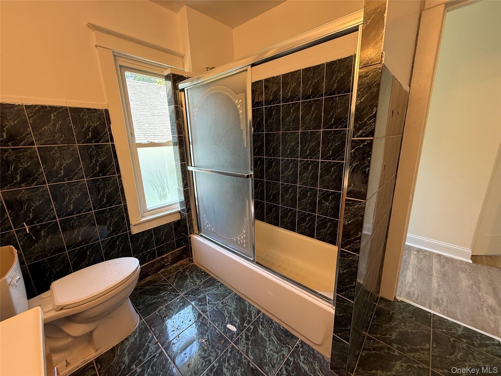 174 Center Street - Photo 8