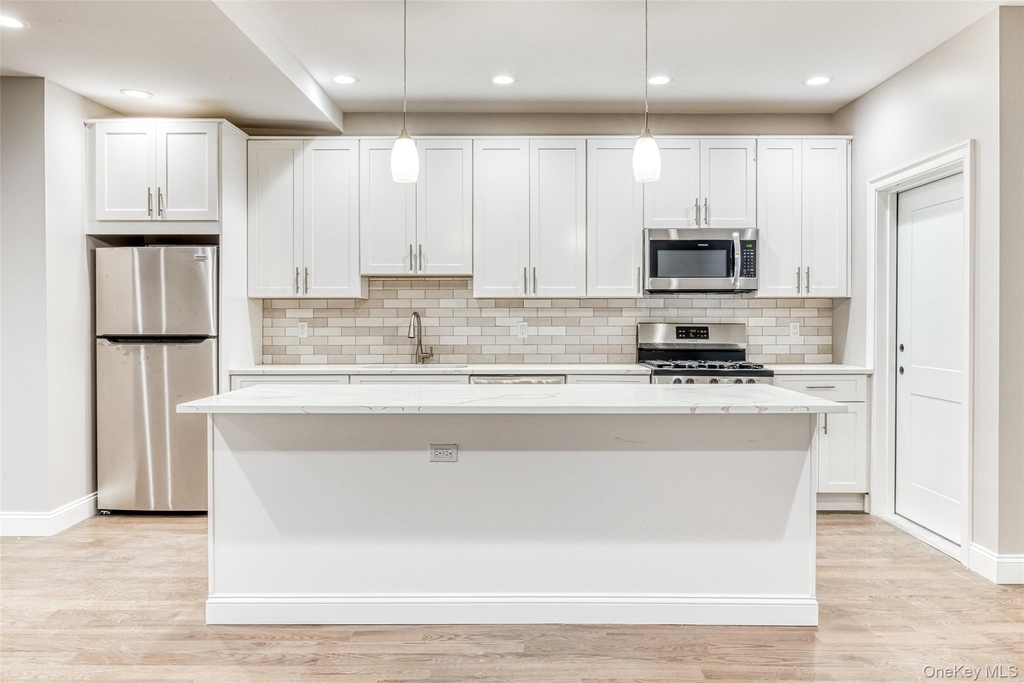 78 Roslyn Road - Photo 5