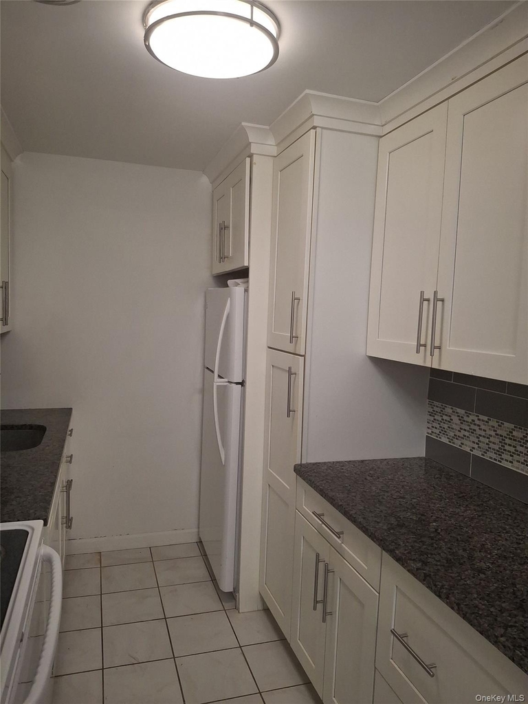 2 Secora Rd - Photo 5