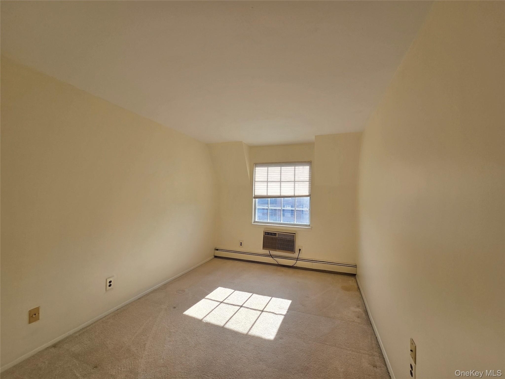 12-29 Diane Place - Photo 22