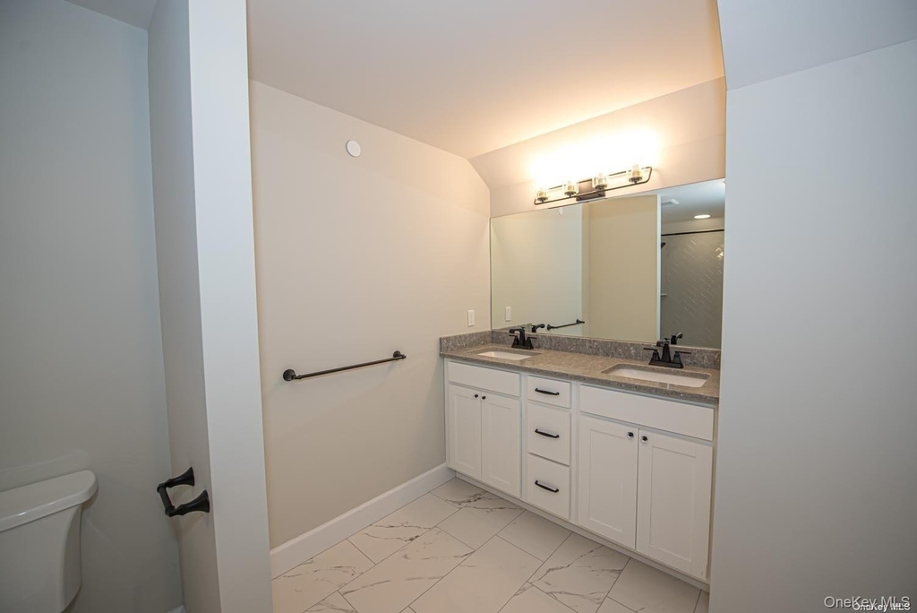 1090 New York Avenue - Photo 8