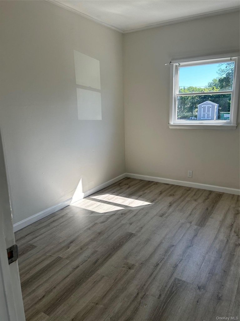 1572 Main Road - Photo 3