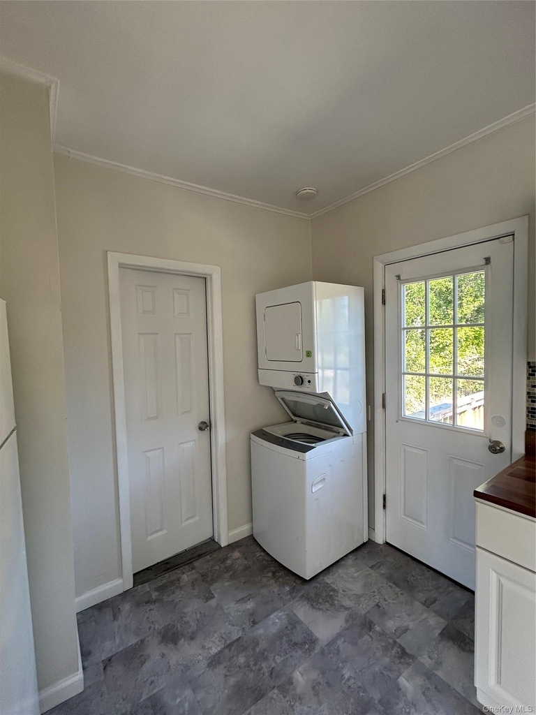1572 Main Road - Photo 6