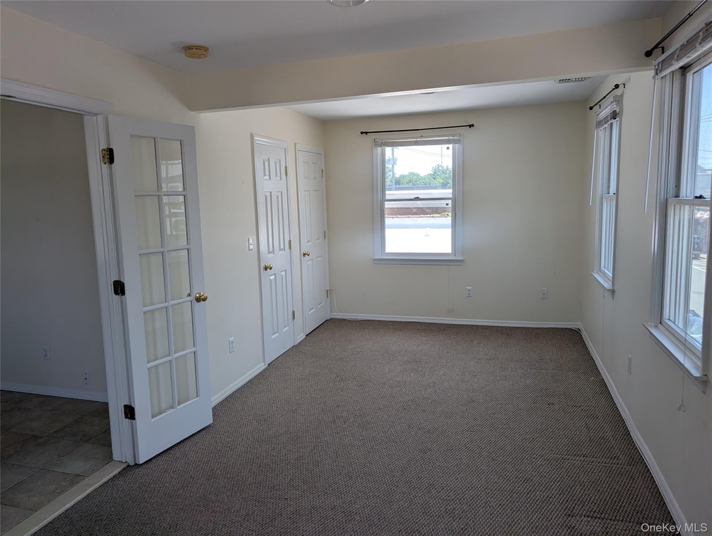 317 Bedford Avenue - Photo 12