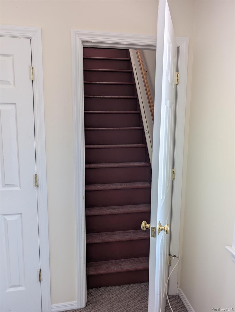 317 Bedford Avenue - Photo 14