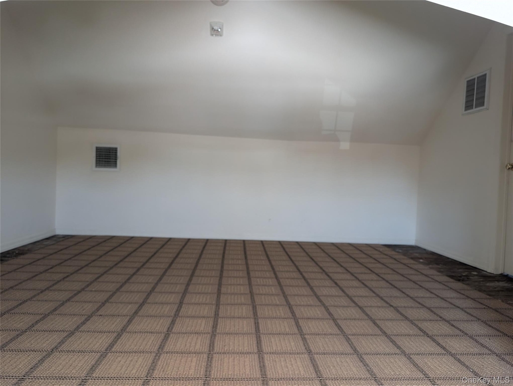 317 Bedford Avenue - Photo 15