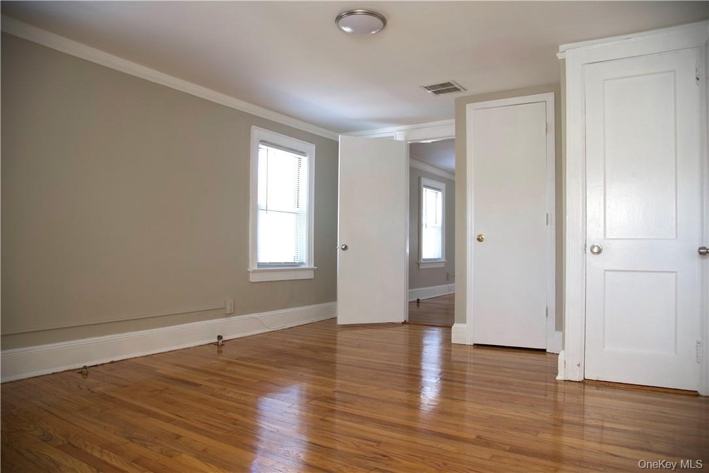 99 Maple Avenue - Photo 12