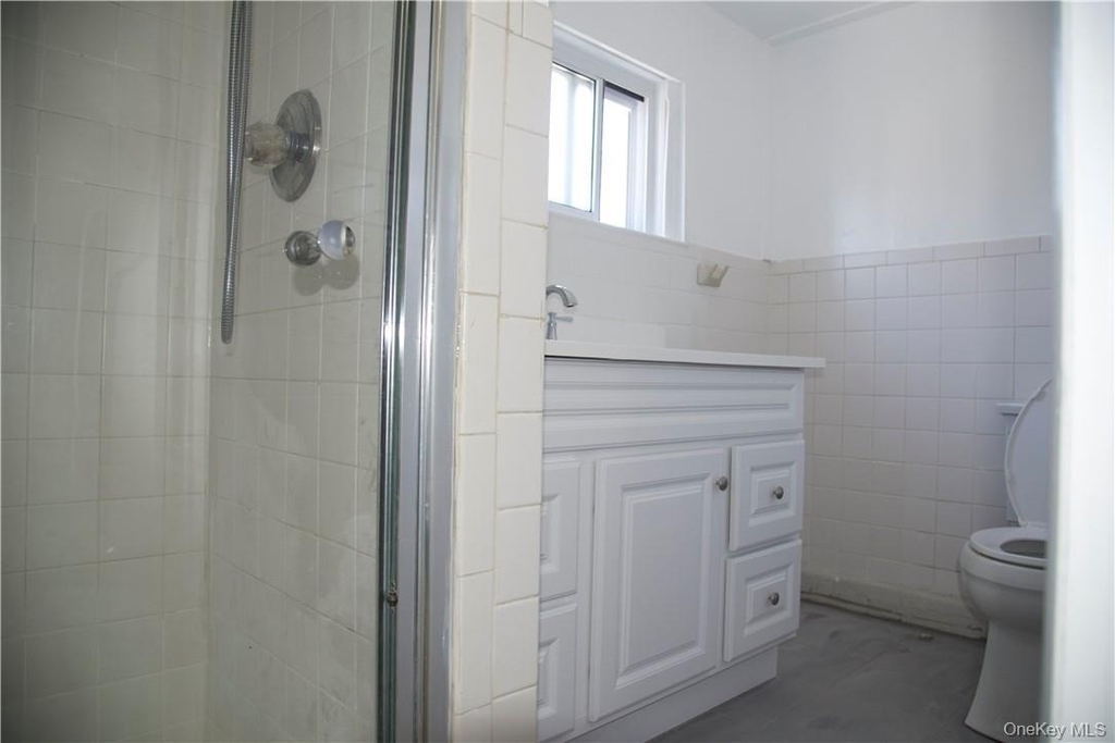 99 Maple Avenue - Photo 17