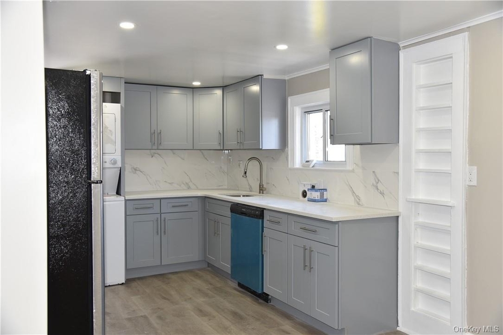 99 Maple Avenue - Photo 7