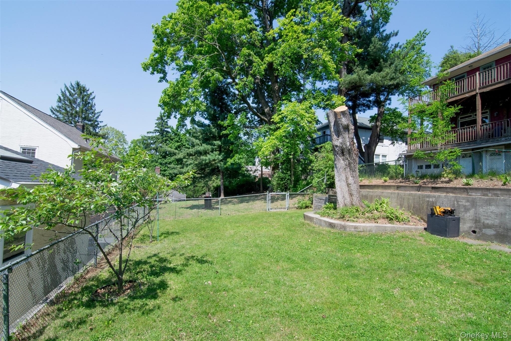 26 Riverview Avenue - Photo 21