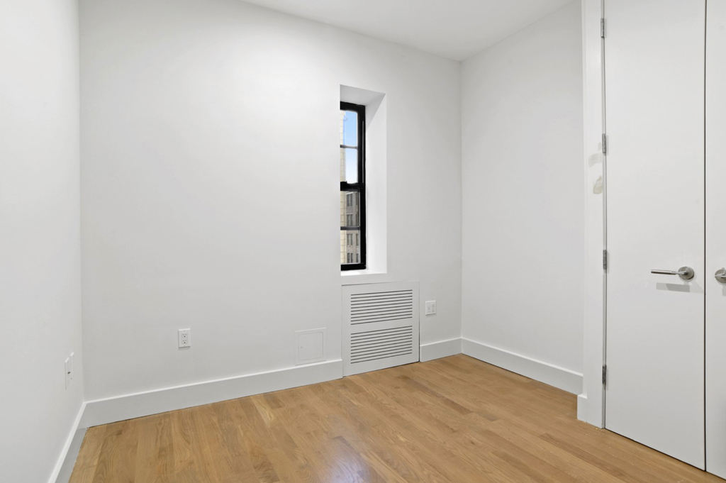 Madison Avenue & e 30th st - Photo 4
