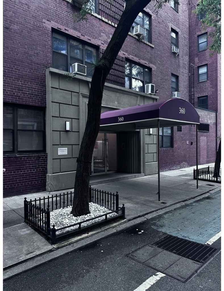 360 W 55th Street - Photo 3
