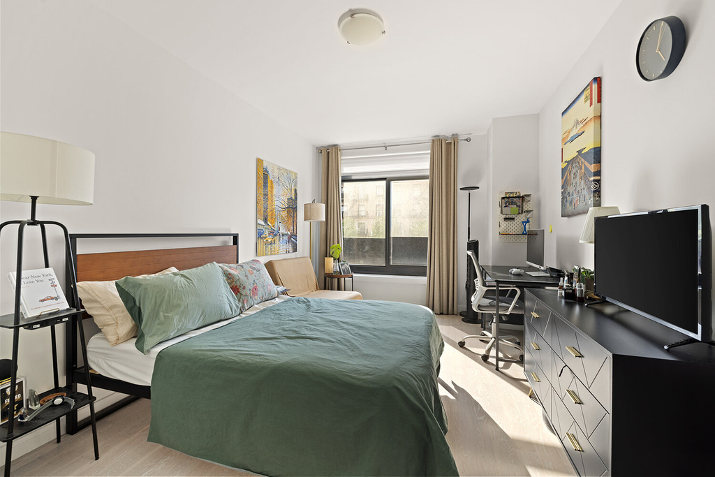 2351 Adam Clayton Powell Jr Boulevard - Photo 2