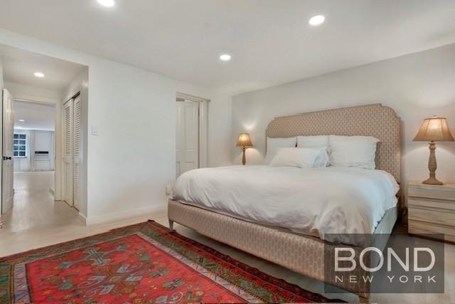 233 E 18th Street - Photo 7