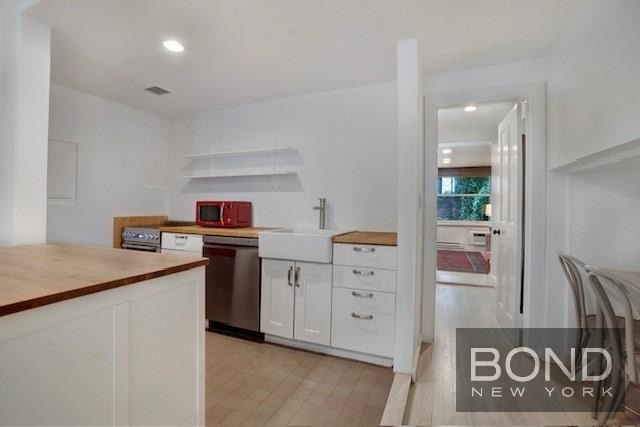 233 E 18th Street - Photo 5