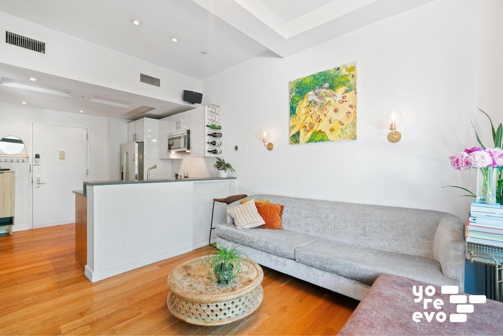 269 Kingsland Avenue - Photo 2