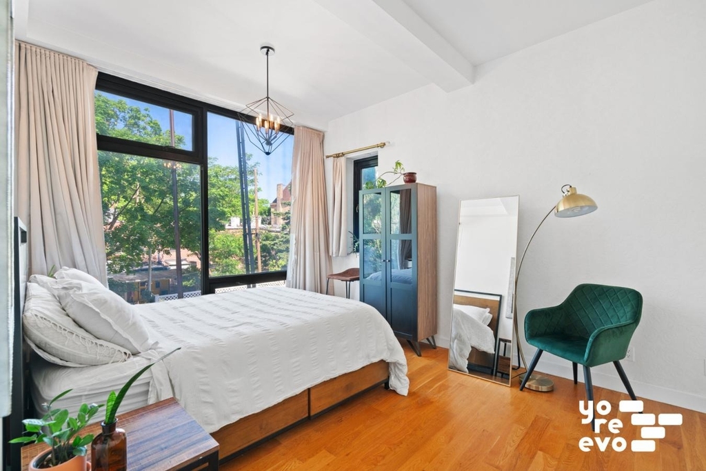 269 Kingsland Avenue - Photo 3
