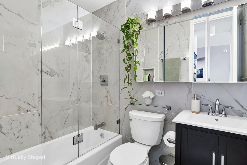 1 Irving Place - Photo 4
