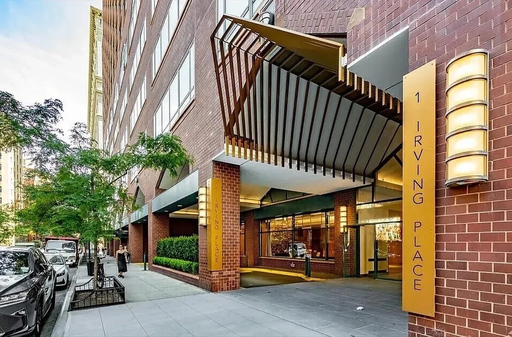 1 Irving Place - Photo 7