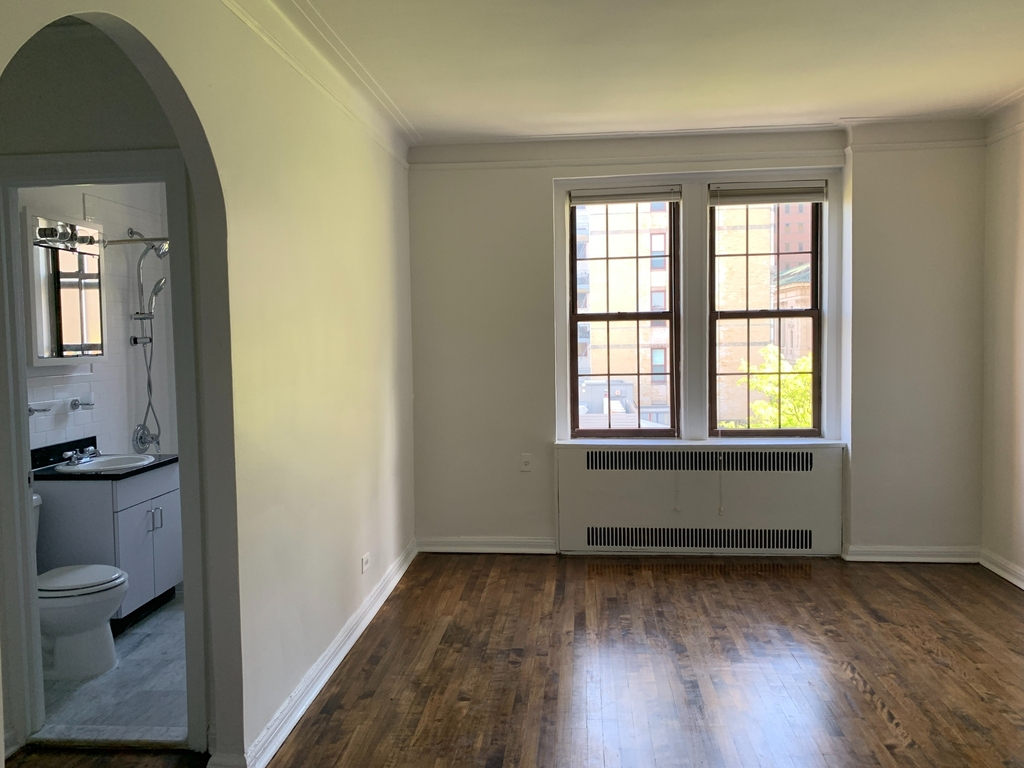 Brooklyn Heights - Photo 1