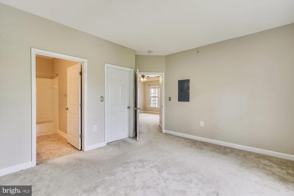 22611 Blue Elder Terrace - Photo 17