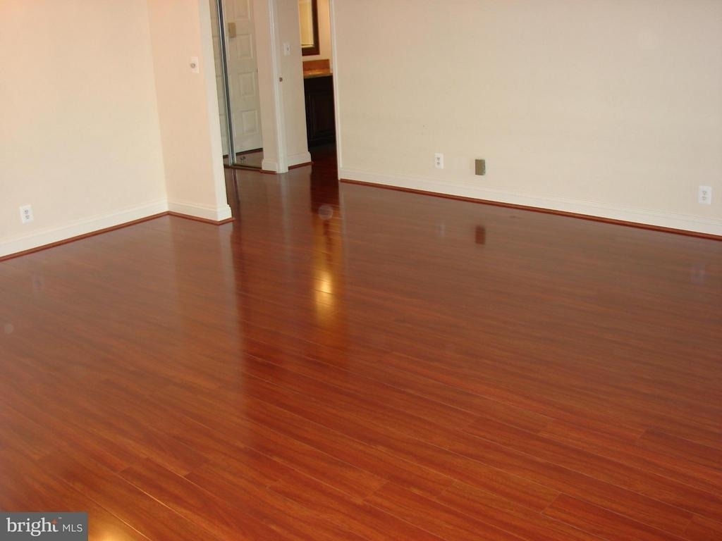 8360 Greensboro Drive - Photo 2