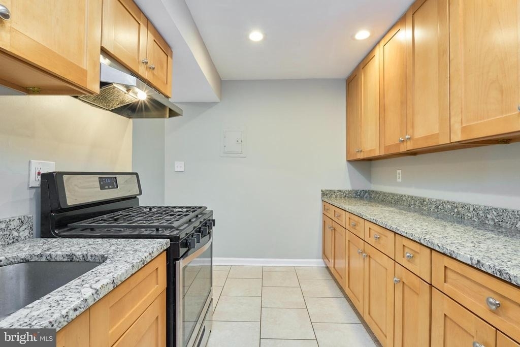 156 Haycock Road - Photo 14