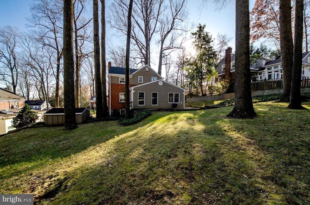 1308 Tracy Place - Photo 4