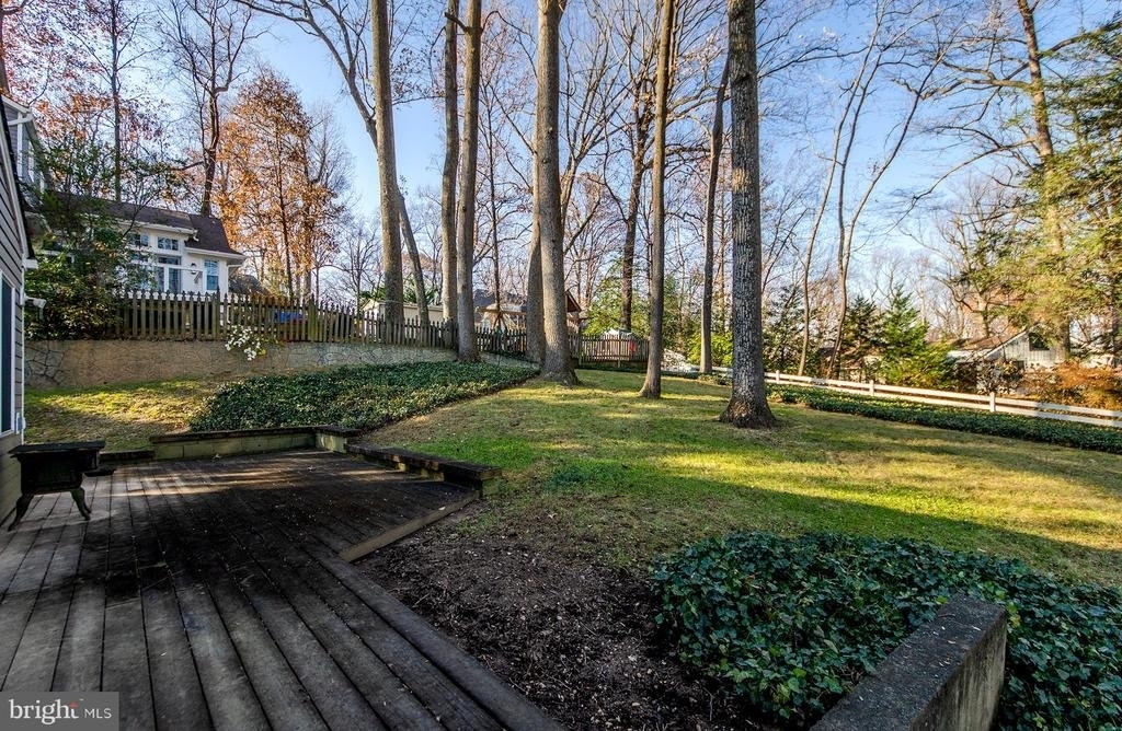 1308 Tracy Place - Photo 8