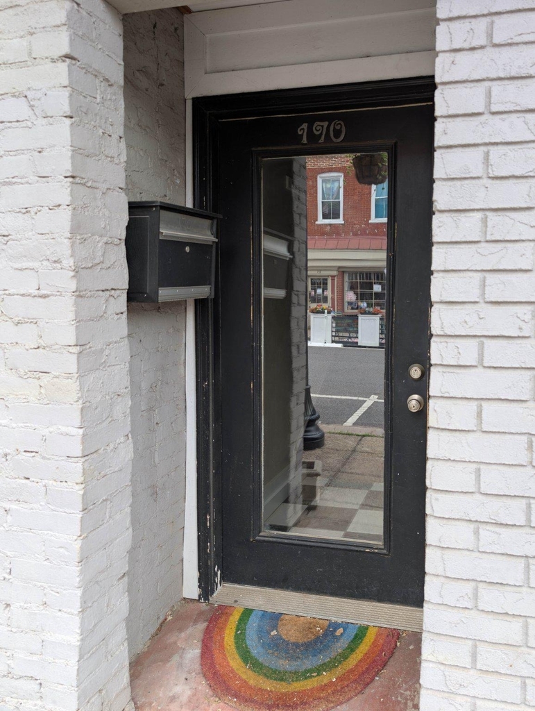 170 E Davis Street - Photo 1